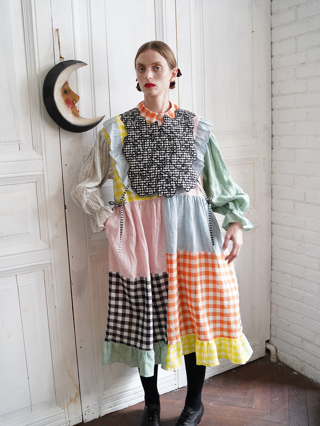 Unlogical Poem Cat Embroidery Reversible Black Gingham Smock