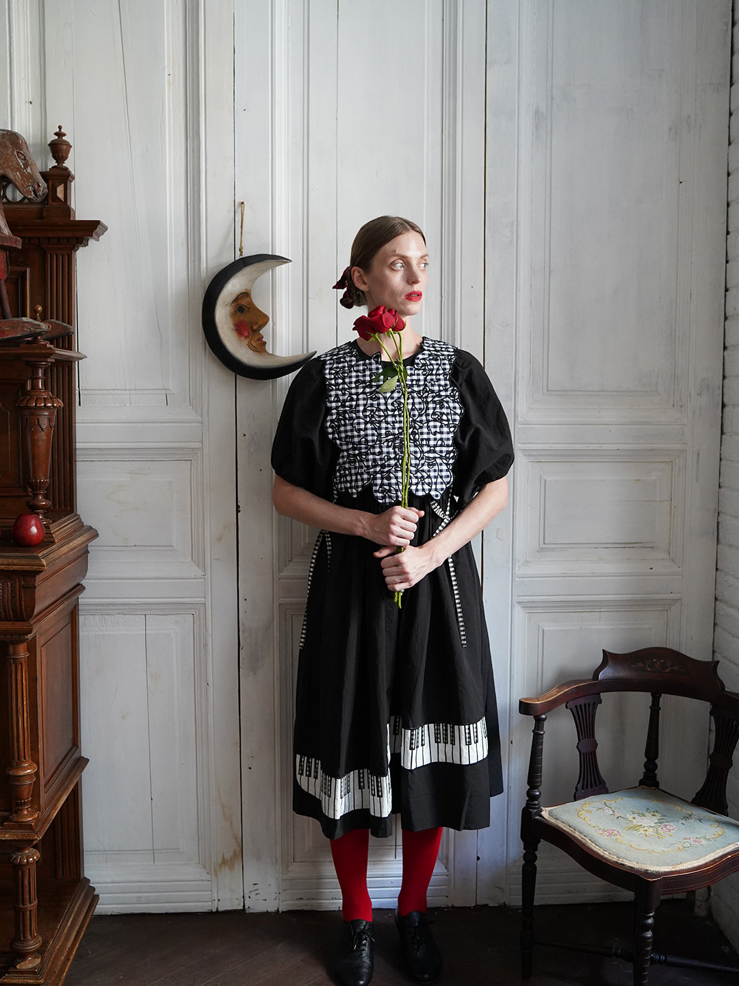 Unlogical Poem Cat Embroidery Reversible Black Gingham Smock