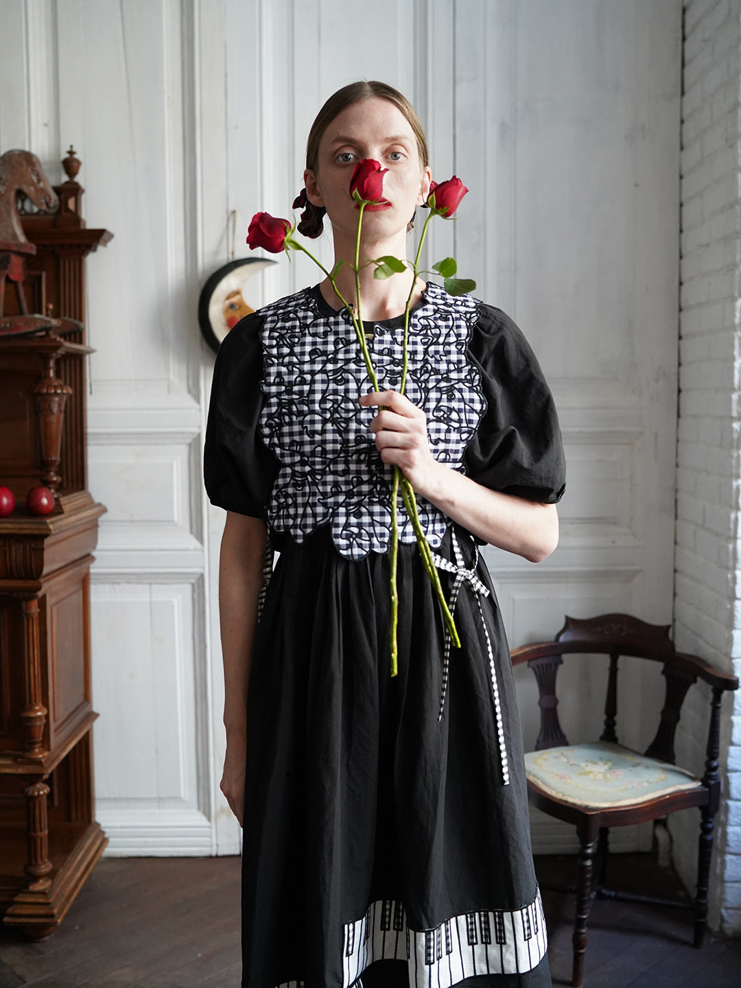 Unlogical Poem Cat Embroidery Reversible Black Gingham Smock