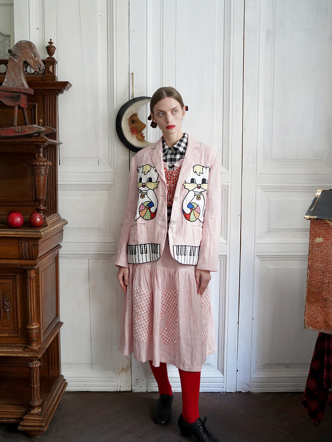 Unlogical Poem Vintage-style Cat Patch Embroidered Pink Striped Linen Blazer