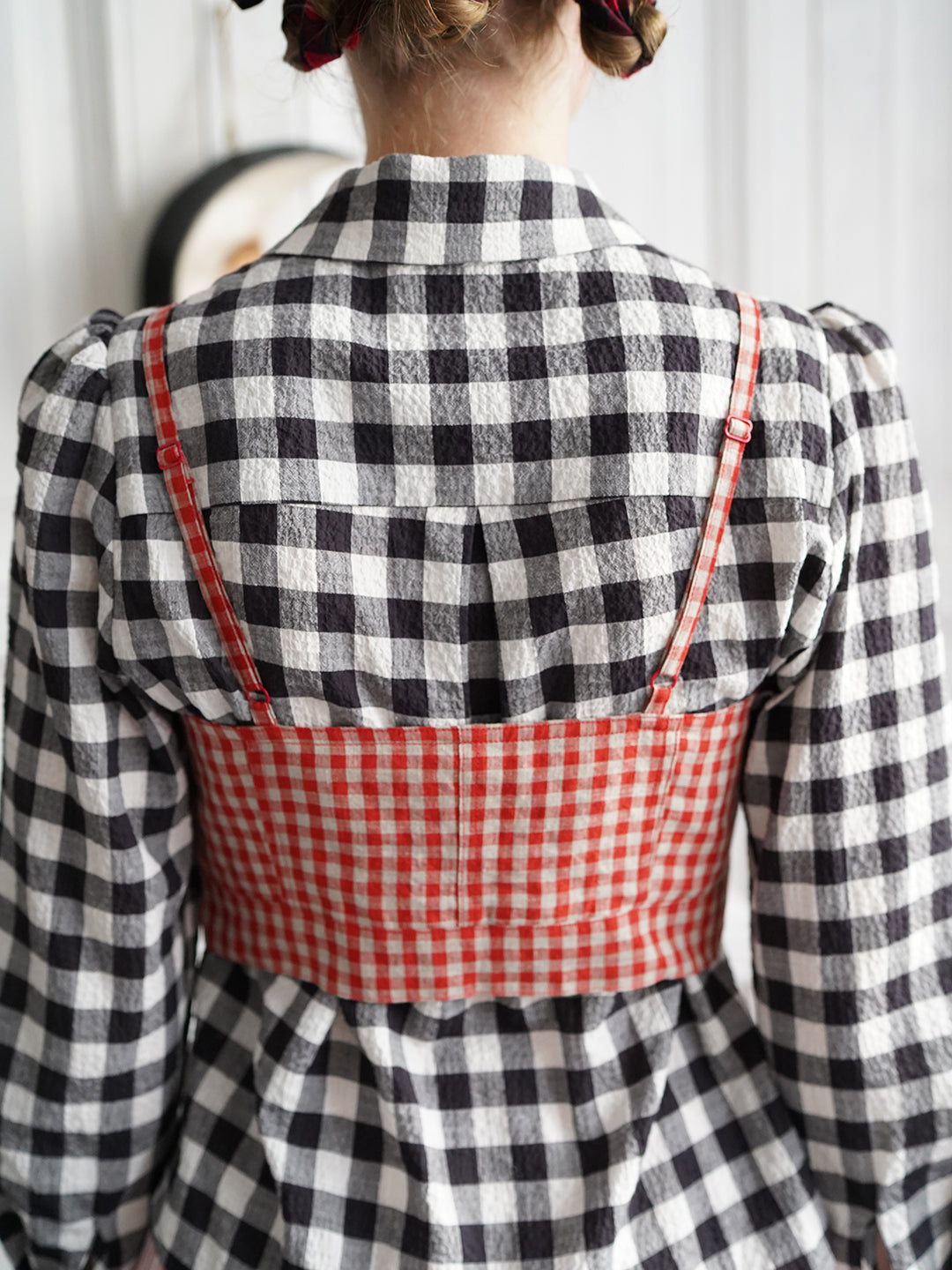 Unlogical Poem Handmade Yoyo Flowers Red Gingham Vest/ Smock
