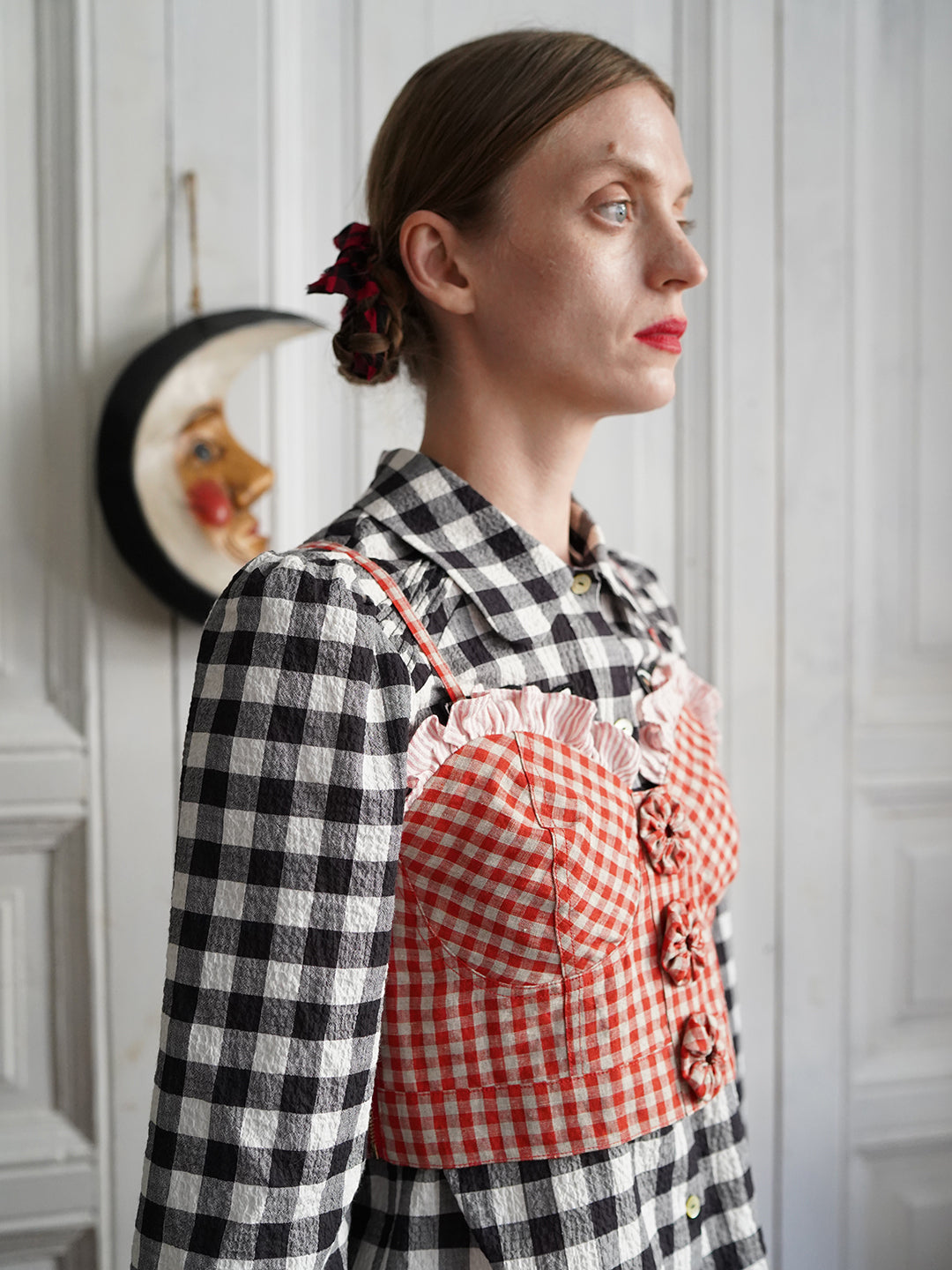 Unlogical Poem Handmade Yoyo Flowers Red Gingham Vest/ Smock