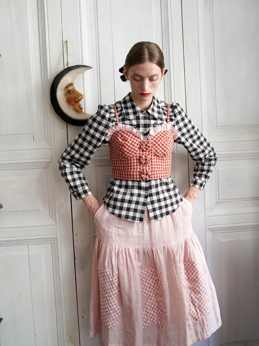 Unlogical Poem Handmade Yoyo Flowers Red Gingham Vest/ Smock