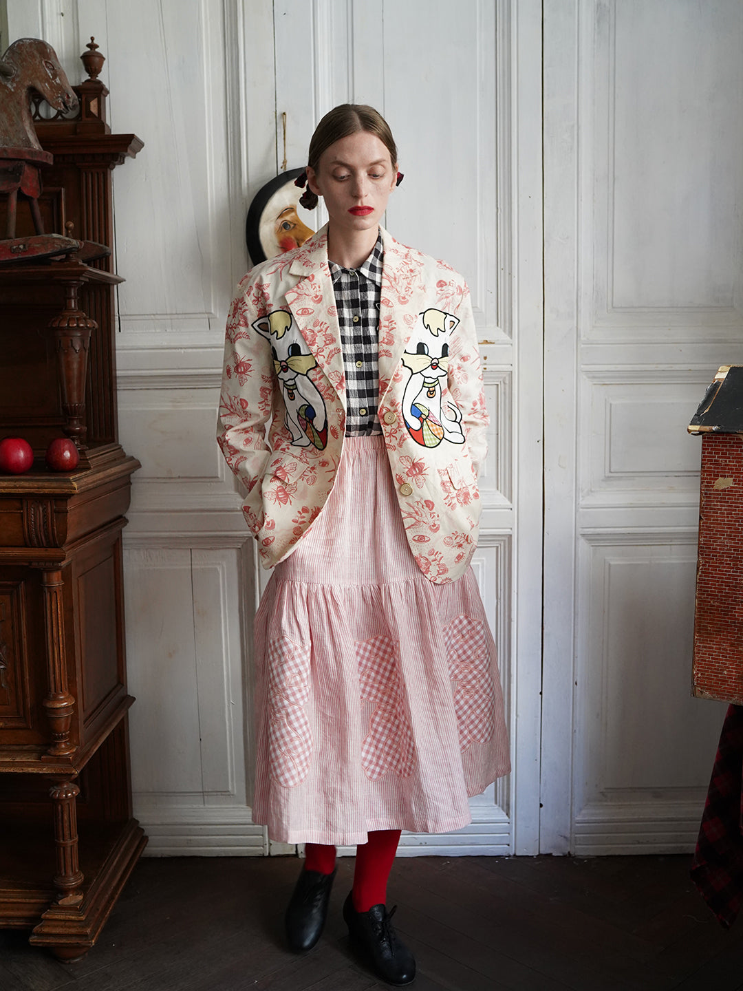 Unlogical Poem Cat Embroidered Illustration Printed Cotton Blazer