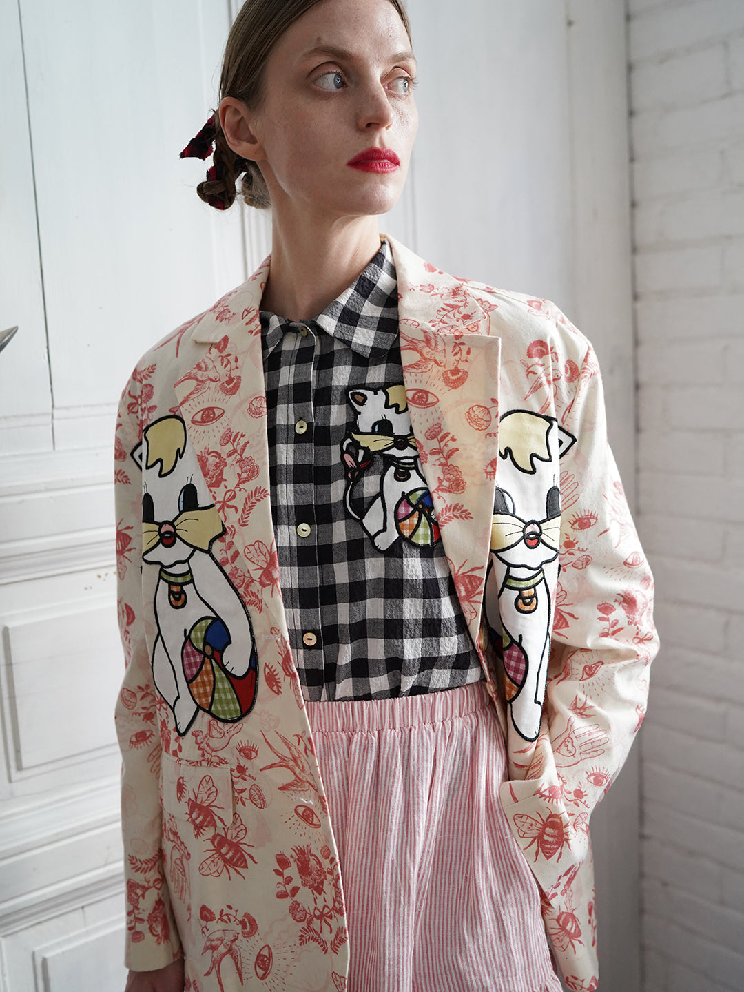 Unlogical Poem Cat Embroidered Illustration Printed Cotton Blazer