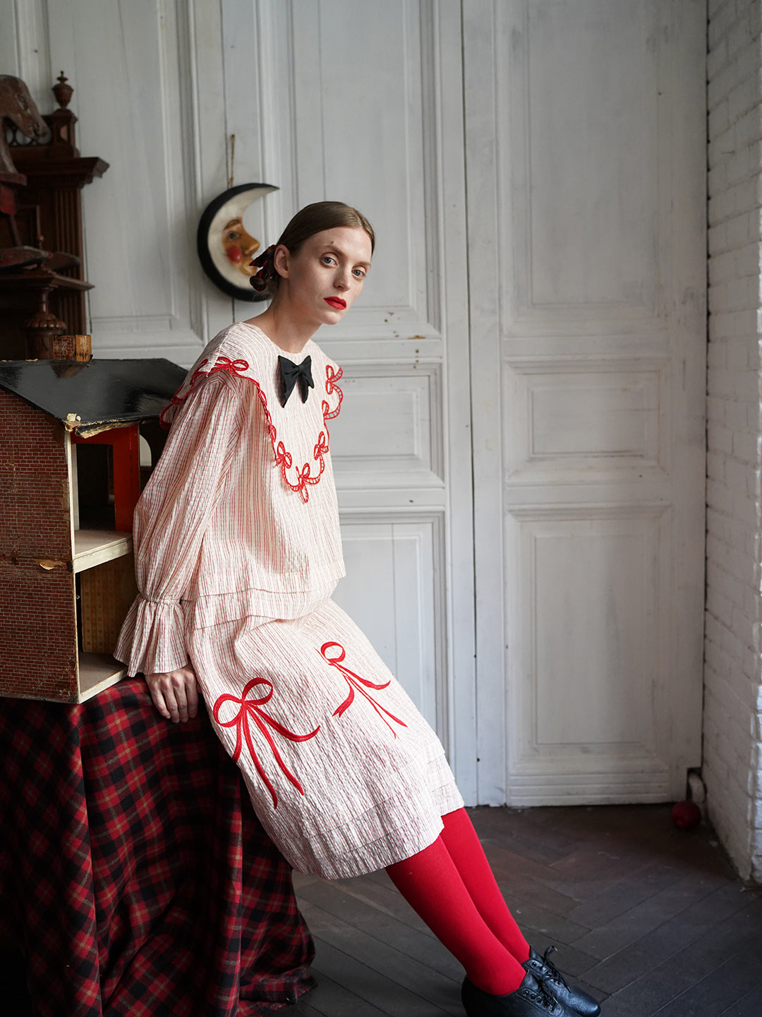 Unlogical Poem Bow Embroidered Cotton Linen Dress