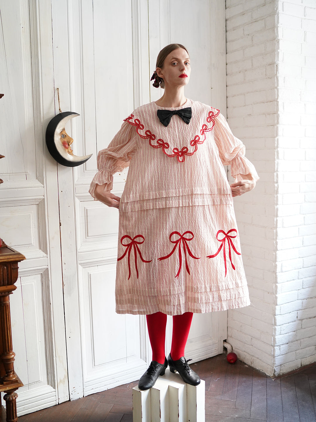 Unlogical Poem Bow Embroidered Cotton Linen Dress