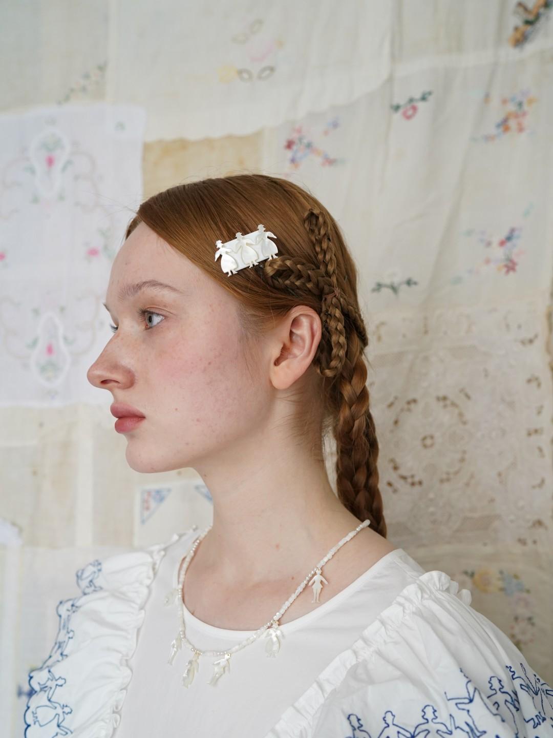 Unlogical Poem Small Person Silhouette  Handmade Natural Shell Hairpin