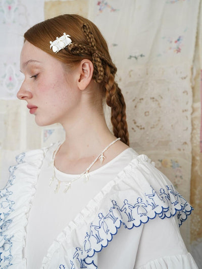 Unlogical Poem V-neck Ruffled Silhouette Embroidered Dress