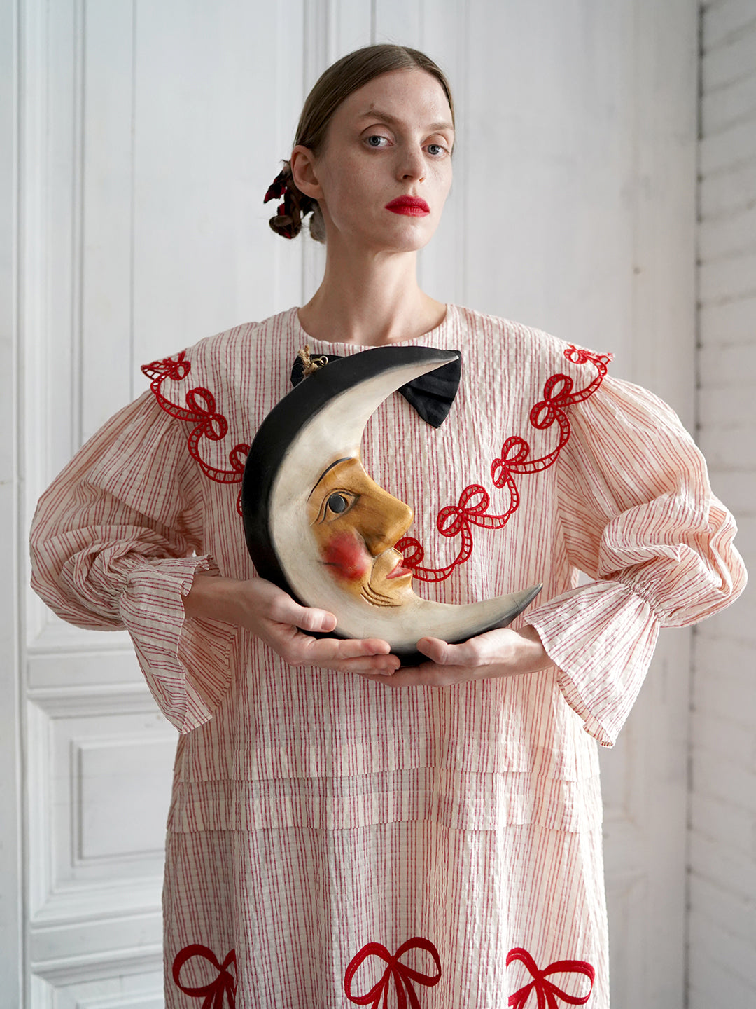 Unlogical Poem Bow Embroidered Cotton Linen Dress