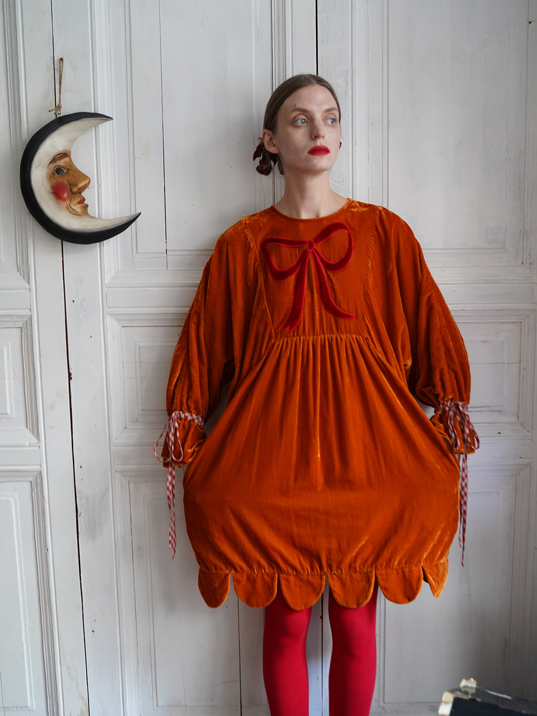Unlogical Poem Victorian-style Bow Embroidery Orange Velvet Dress