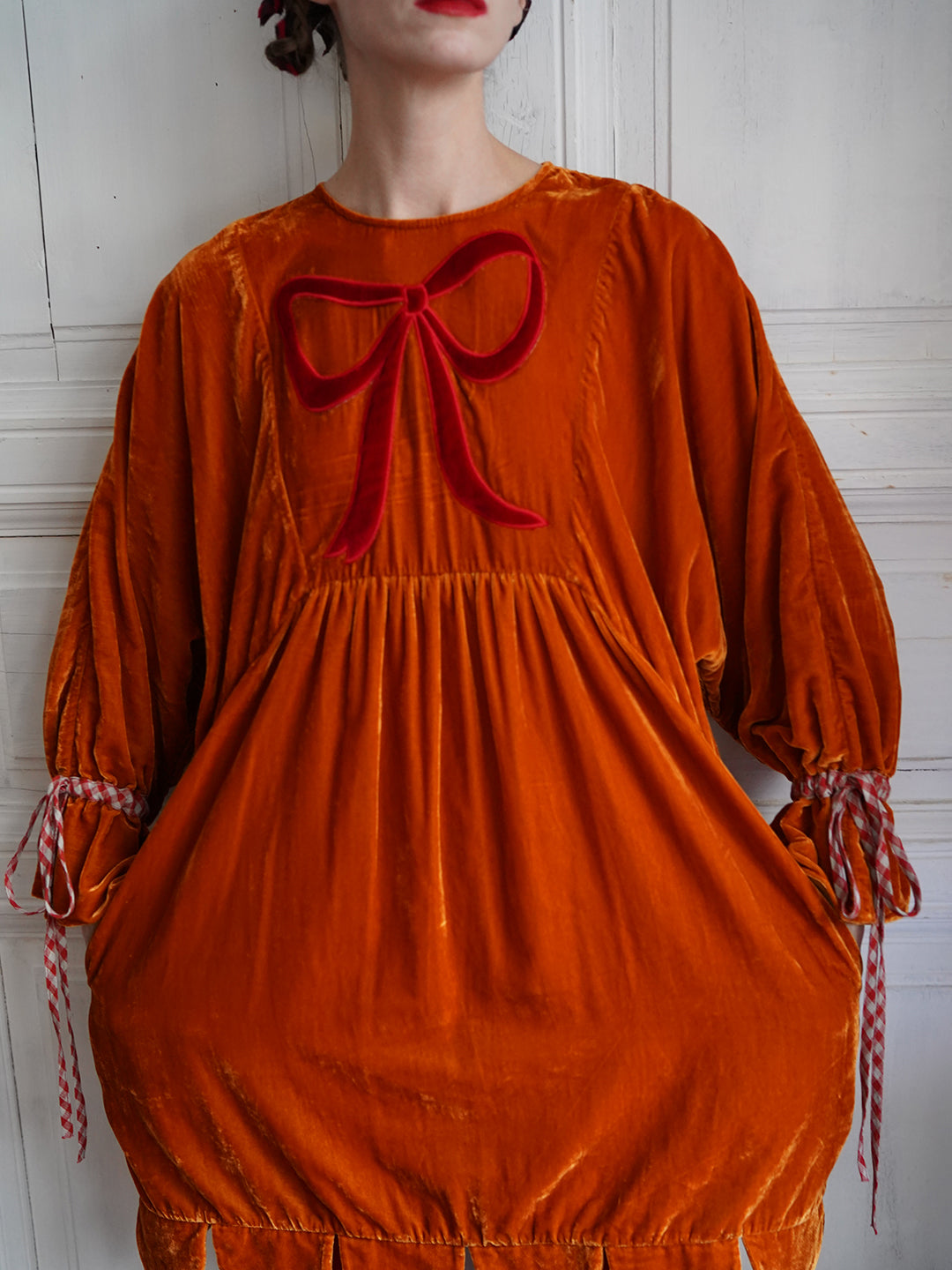 Unlogical Poem Victorian-style Bow Embroidery Orange Velvet Dress