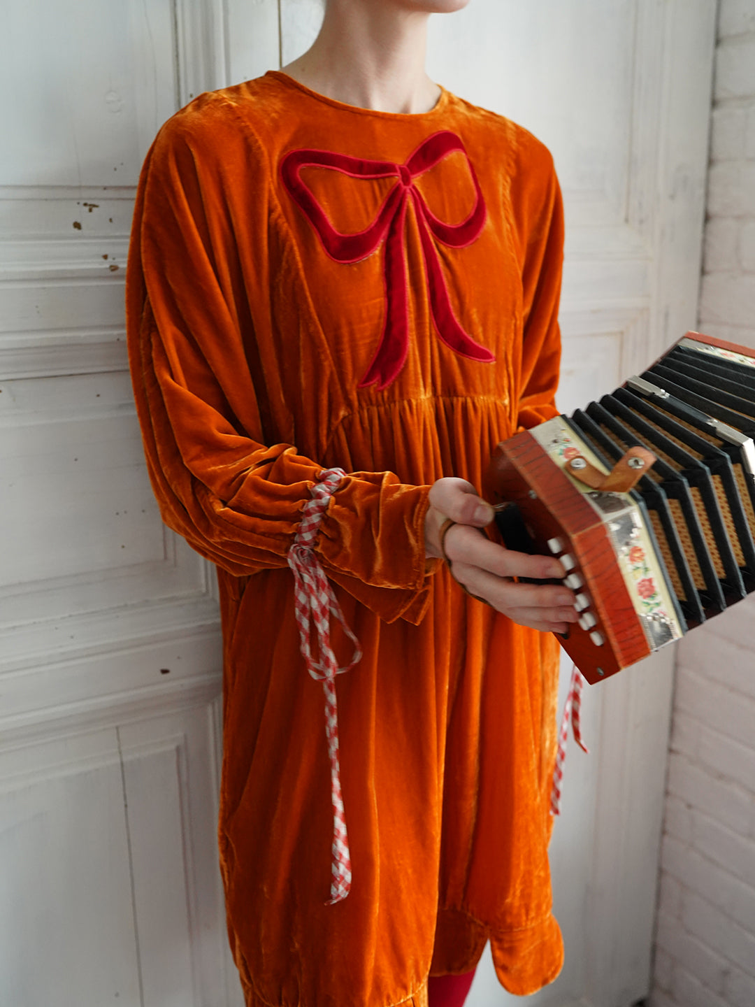 Unlogical Poem Victorian-style Bow Embroidery Orange Velvet Dress