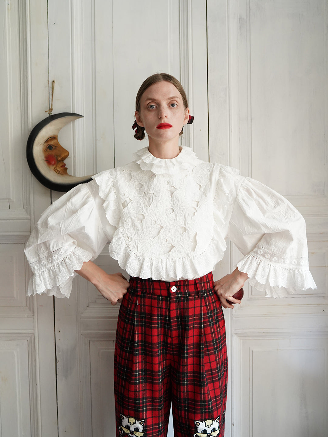 Unlogical Poem Victorian-style Cat Hollow Embroidery Cotton Blouse