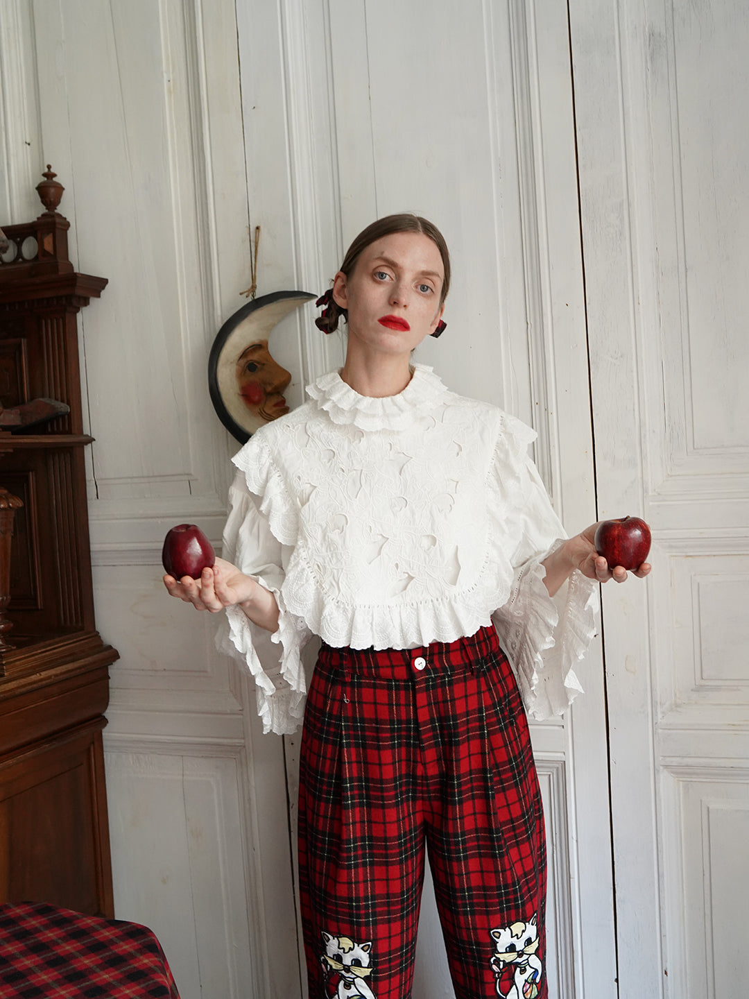 Unlogical Poem Victorian-style Cat Hollow Embroidery Cotton Blouse