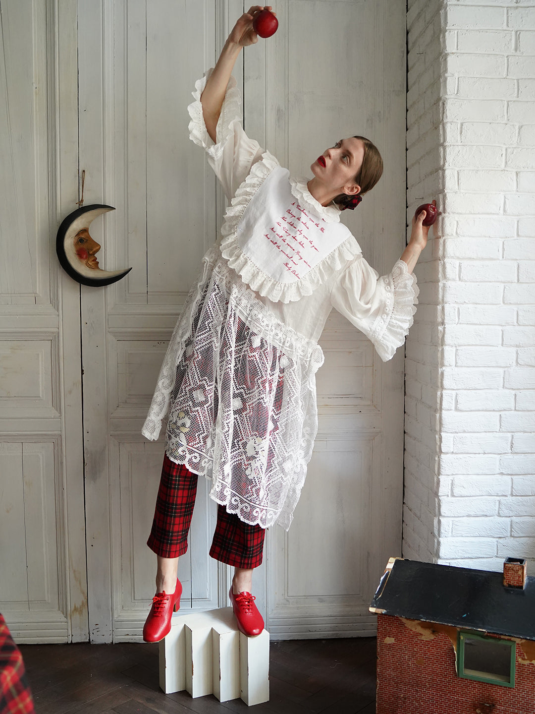 Unlogical Poem Vintage Style Poetry Embroidery Lace Ramie Dress Smock