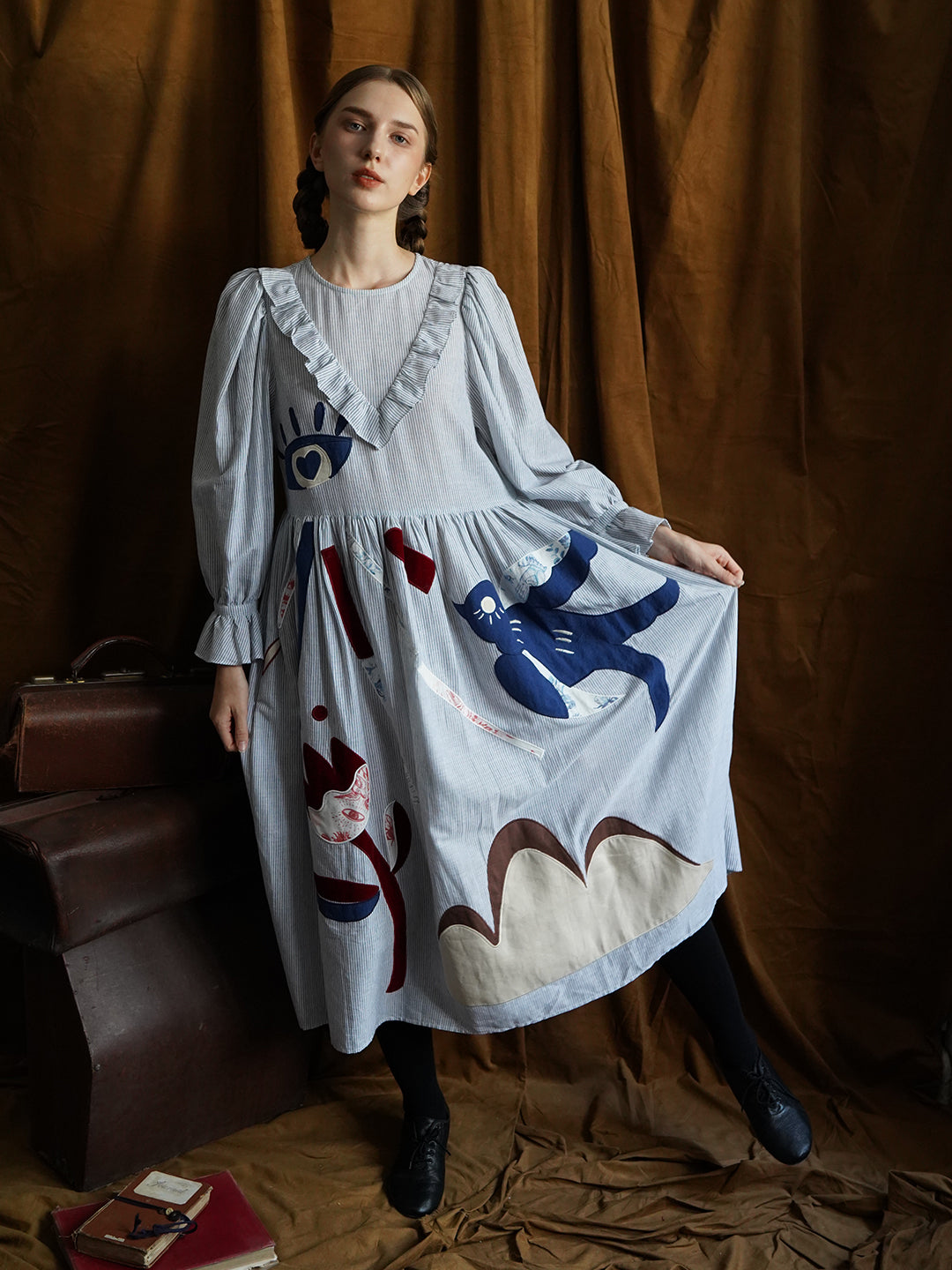 Unlogical Poem Illustration Embroidered Patches Round collar Blue Dress