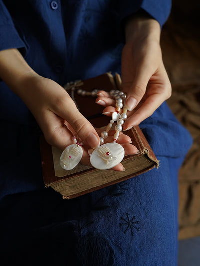 Unlogical Poem Hand/Bird shaped Shell Natural freshwater pearls Handmade Necklace