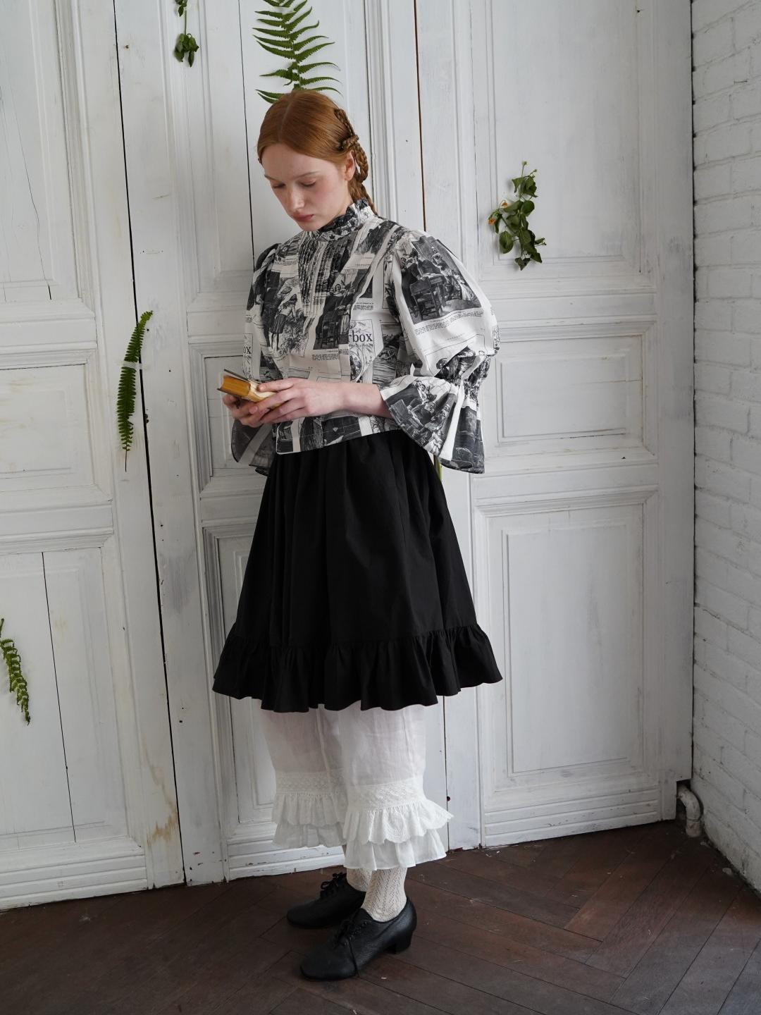 Unlogical Poem Victorian Stand Collar Blouse with Leg-of-Mutton Sleeve
