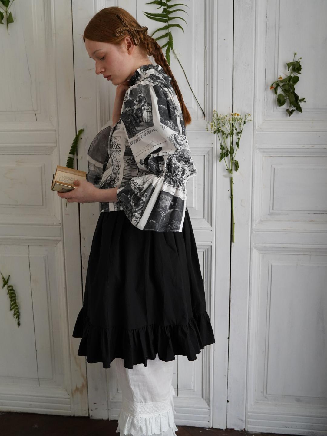 Unlogical Poem Double-Layered Printed Mesh Skirt with Petal Ruffles and Bubble Hem