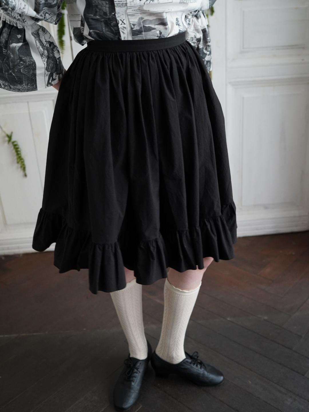 Unlogical Poem Double-Layered Printed Mesh Skirt with Petal Ruffles and Bubble Hem