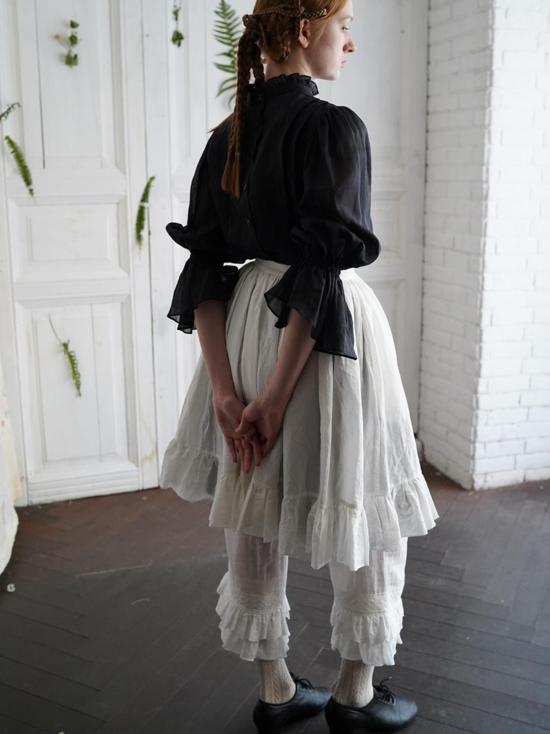 Unlogical Poem Double-Layered Printed Mesh Skirt with Petal Ruffles and Bubble Hem