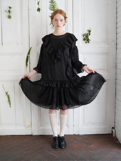Unlogical Poem V-neck Ruffled Silhouette Embroidered Dress