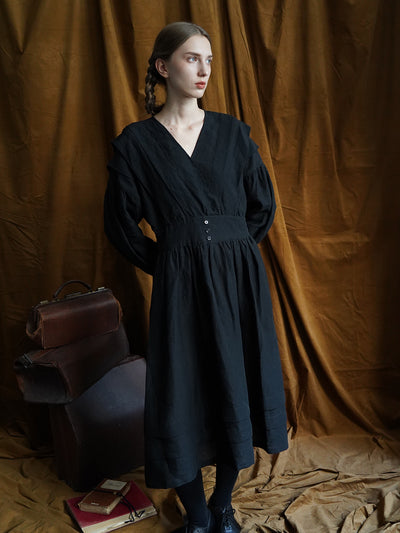 Unlogical Poem Victorian style V-neck Pleated High waist Black Dress