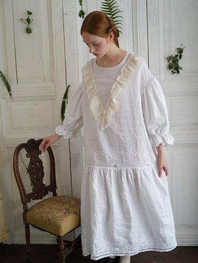 Unlogical Poem Floral Embroidered Crochet Long Dress