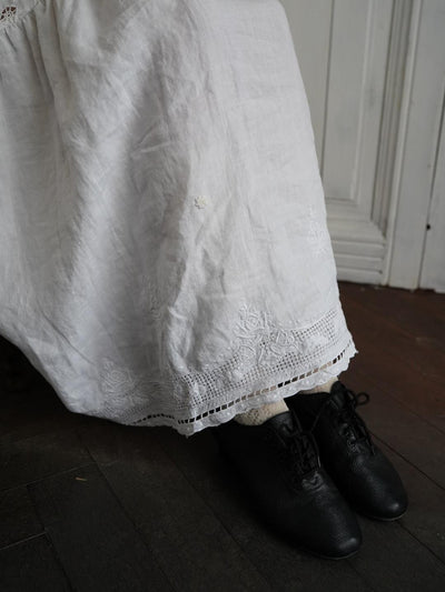 Unlogical Poem Floral Embroidered Crochet Long Dress