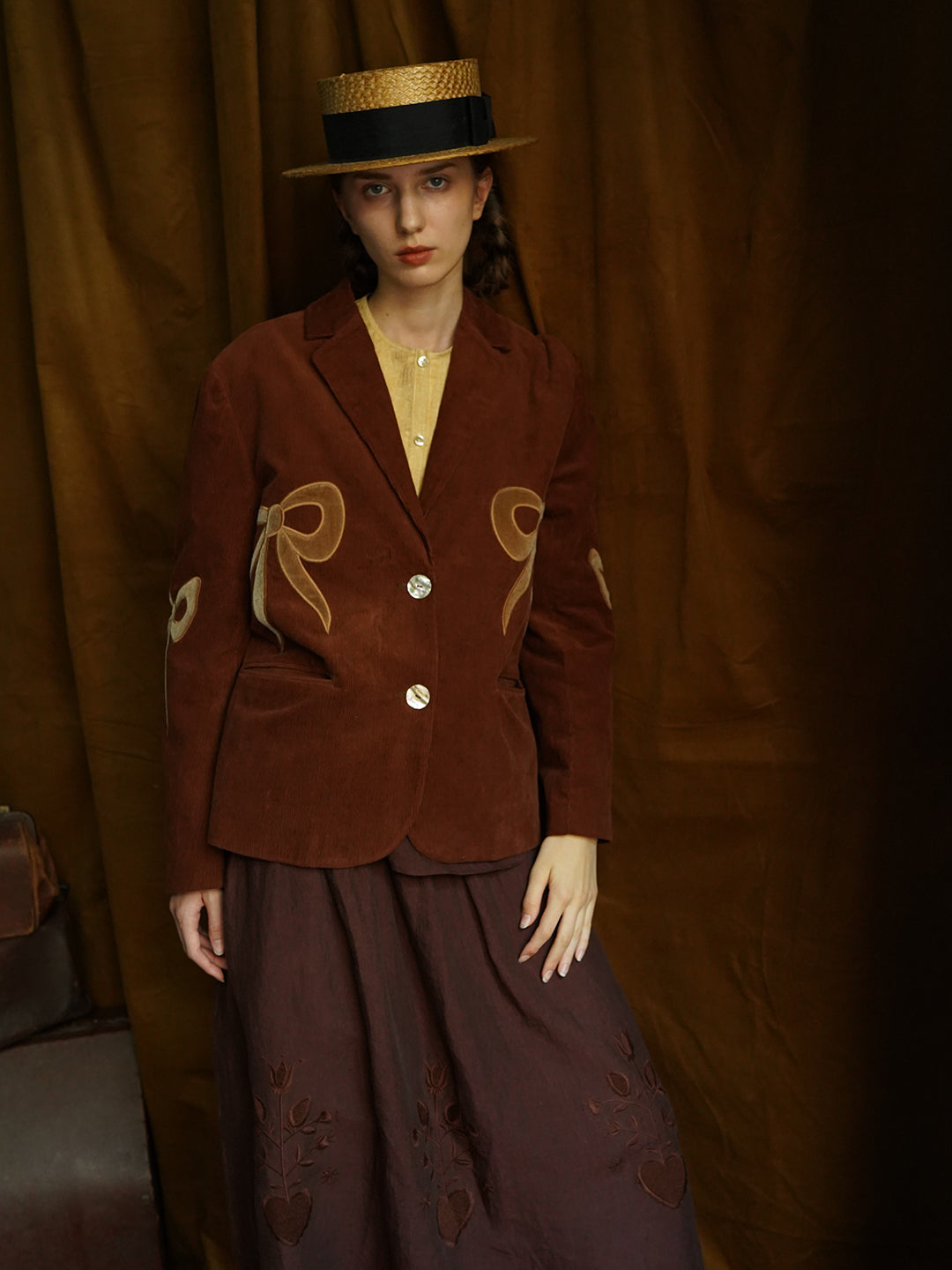 Unlogical Poem Bow-knot Appliques Brown Cotton corduroy Blazer