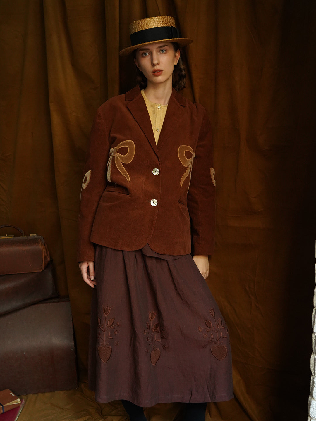 Unlogical Poem Bow-knot Appliques Brown Cotton corduroy Blazer