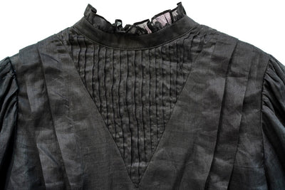 Unlogical Poem Victorian Stand Collar Blouse with Leg-of-Mutton Sleeve