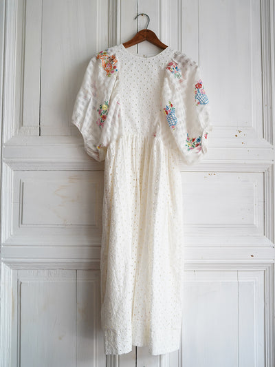 Unlogical Poem Cat Embroidery Flower Embroidery Dress