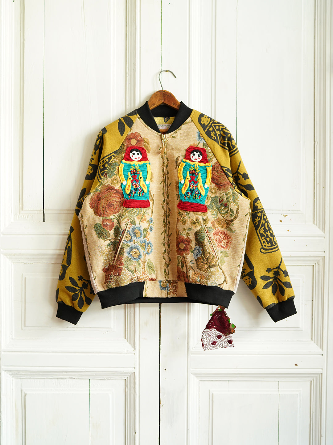 Unlogical Poem Doll Knitted Flower Embroidery Patchwork Souvenir Jacket