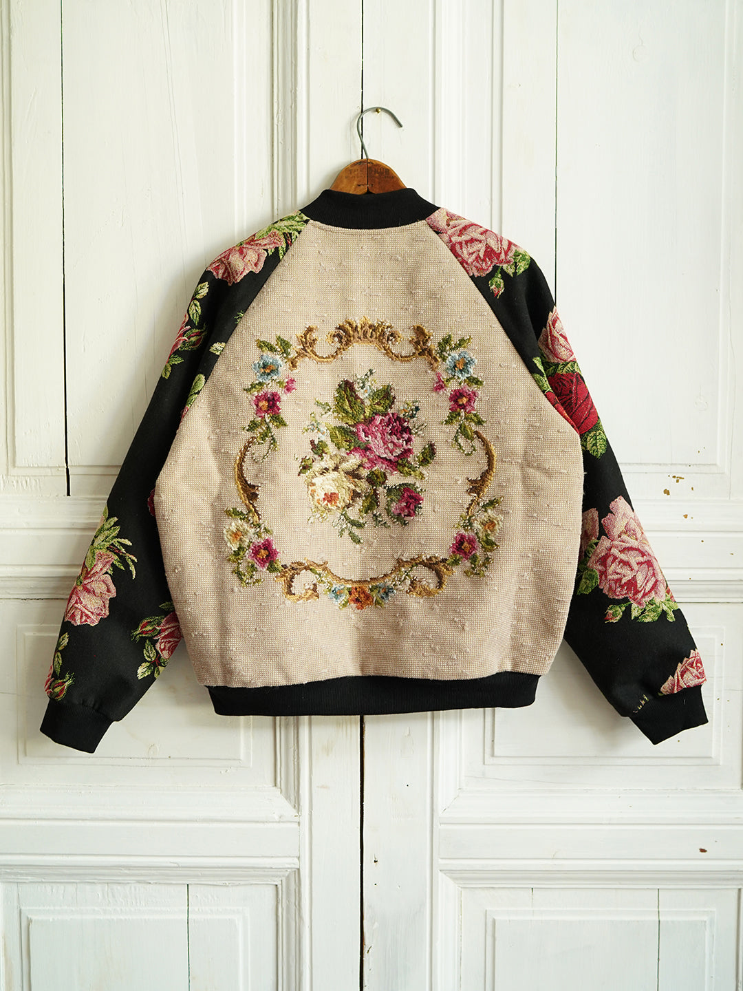 Unlogical Poem Flower Embroidery Patchwork Souvenir Jacket