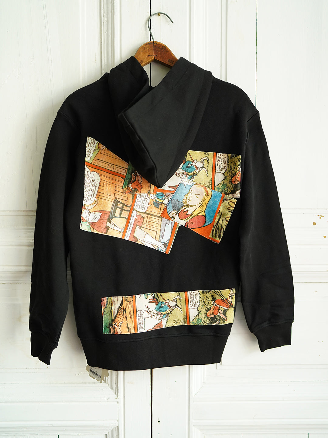 Unlogical Poem Alice in Wonderland Comic Print Collage Black Zip-up Hoodie