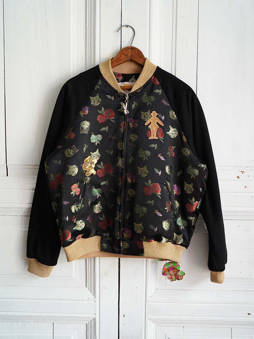 Unlogical Poem Cat Brocade Patchwork Black Jacket