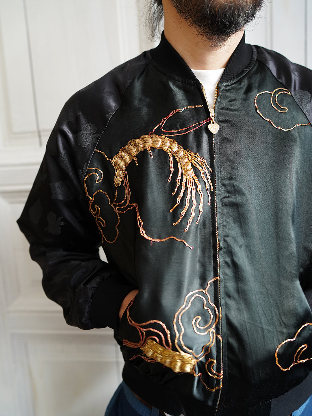 Unlogical Poem Classical Style Gold Embroidery Souvenir Jacket