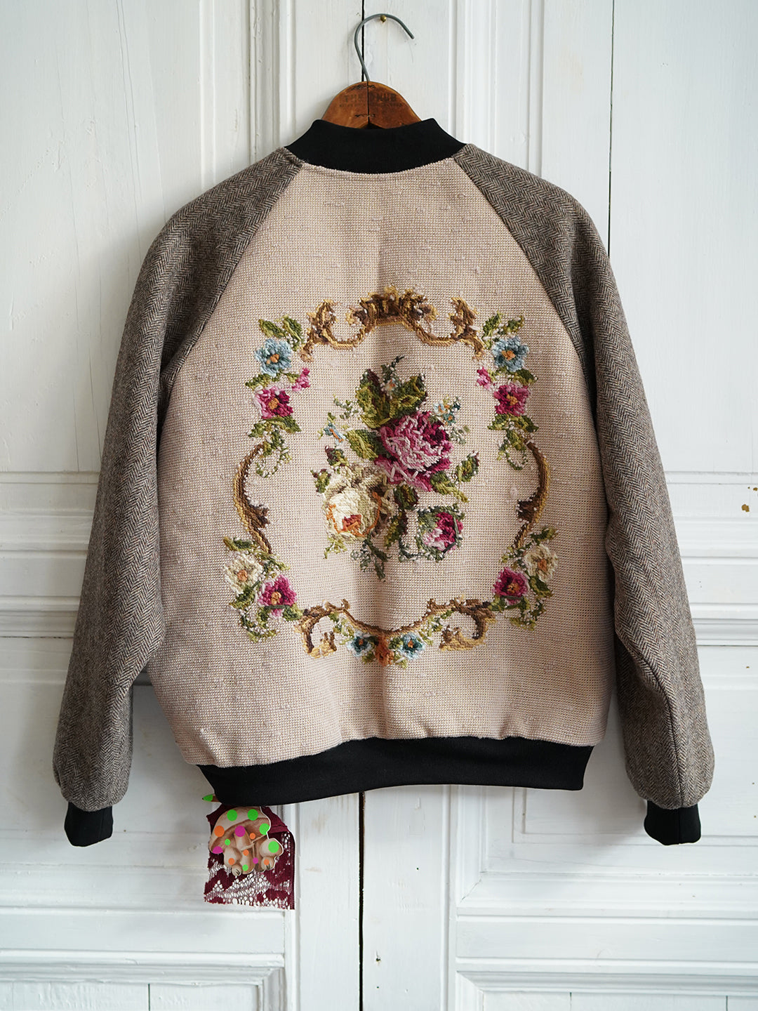 Unlogical Poem Flower Velvet Embroidery Patchwork Woolen Souvenir Jacket