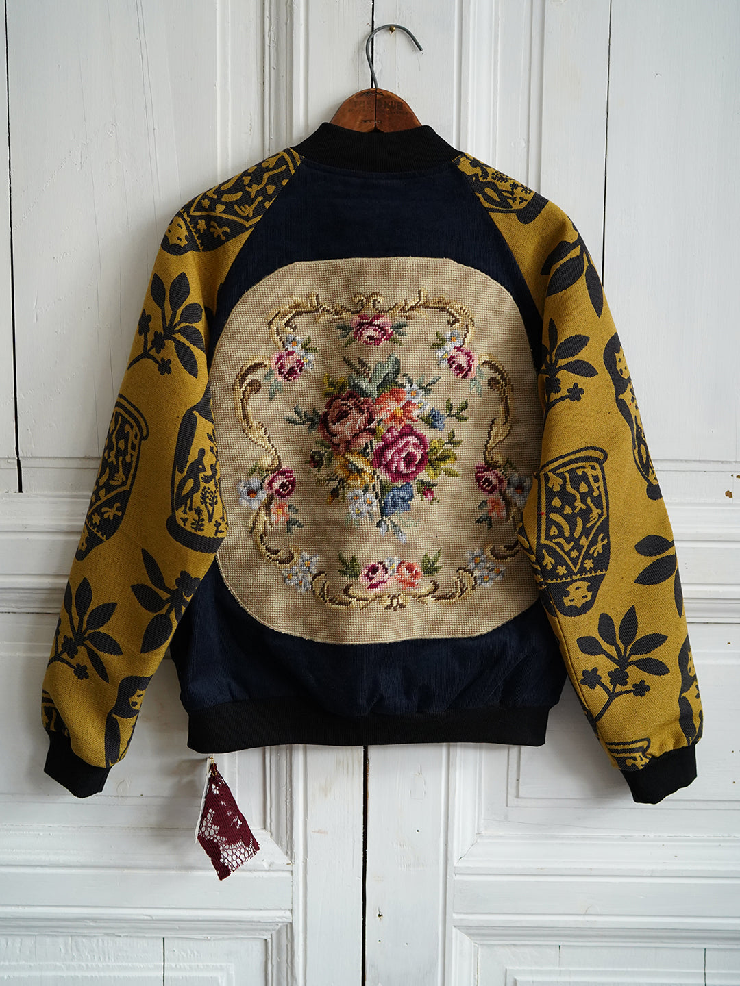 Unlogical Poem Bird and Flower Velvet Embroidery Patchwork Souvenir Jacket