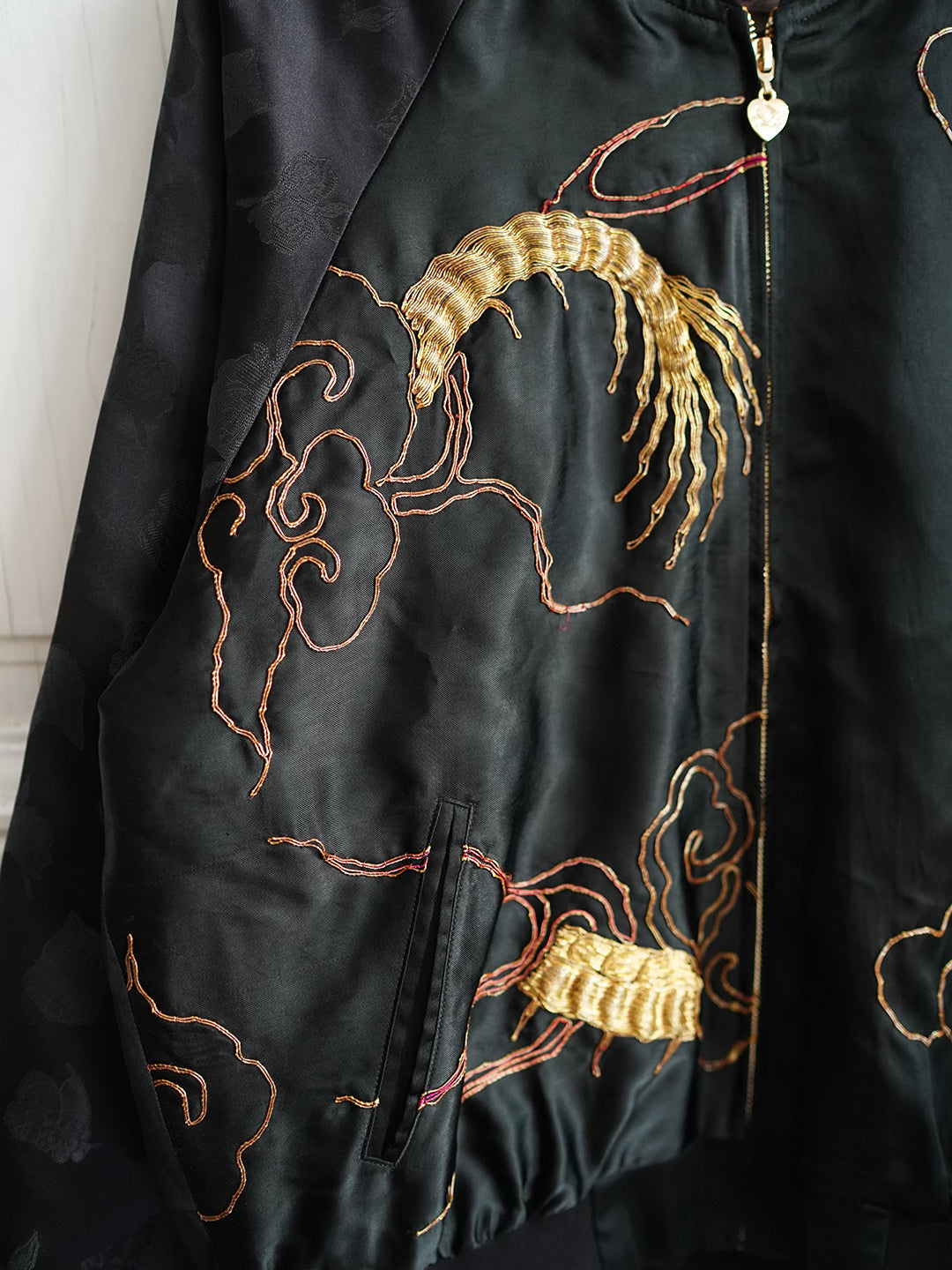 Unlogical Poem Classical Style Gold Embroidery Souvenir Jacket