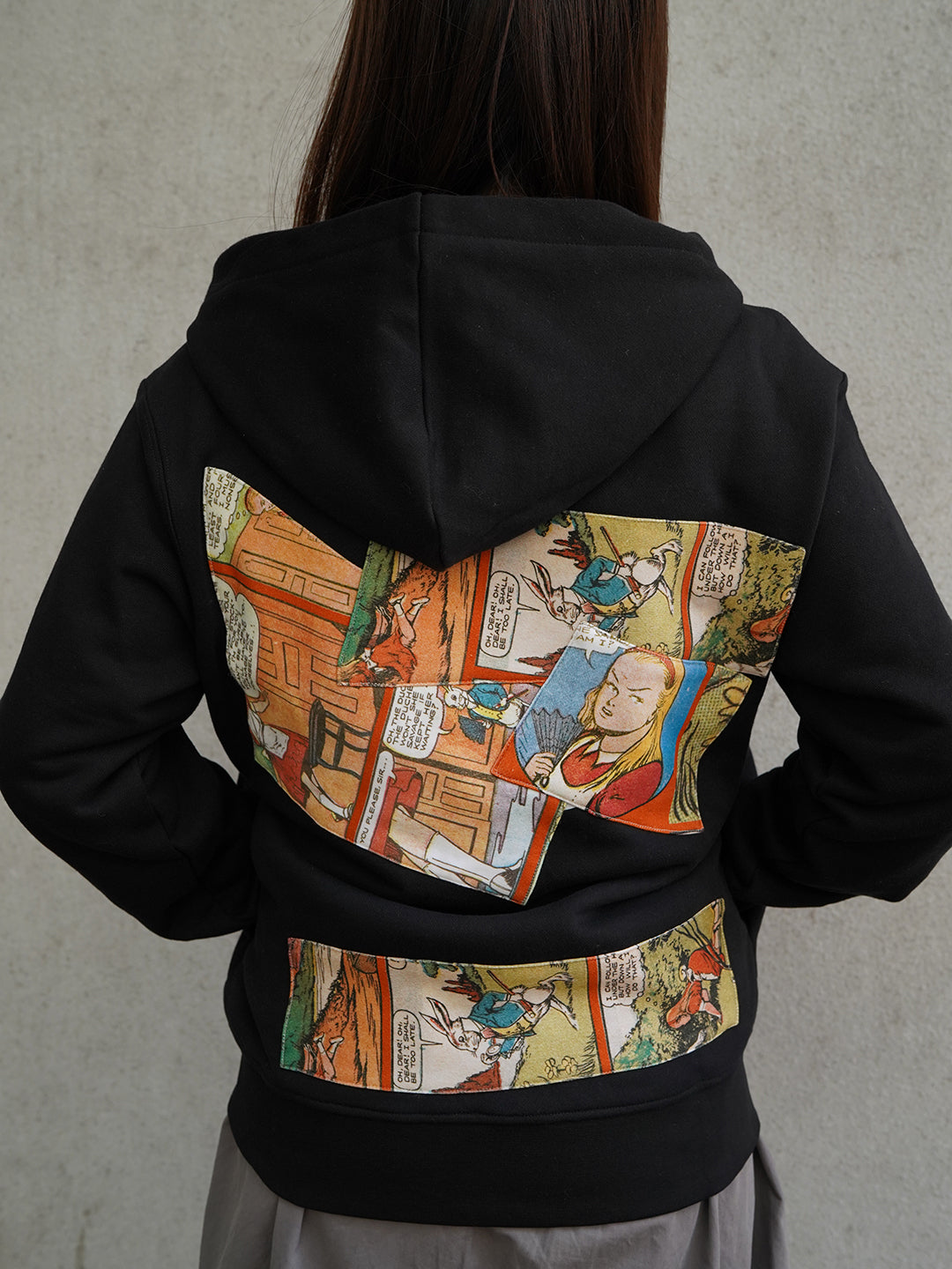 Unlogical Poem Alice in Wonderland Comic Print Collage Black Zip-up Hoodie