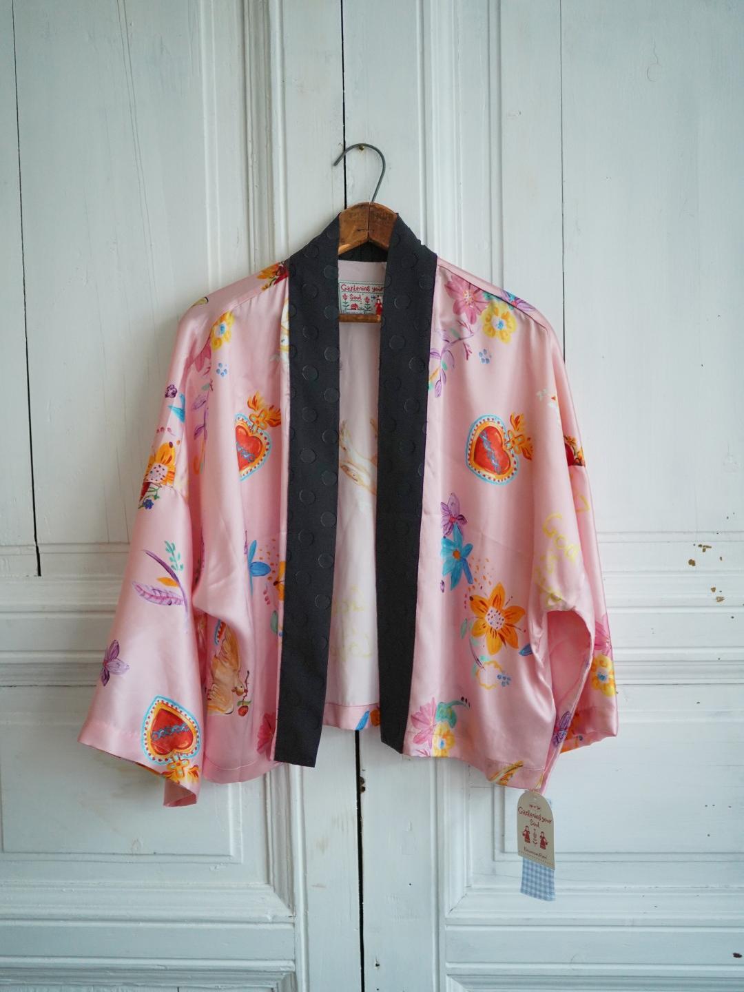 Unlogical Poem Vintage Tulle Illustration Print Silk  Kimono