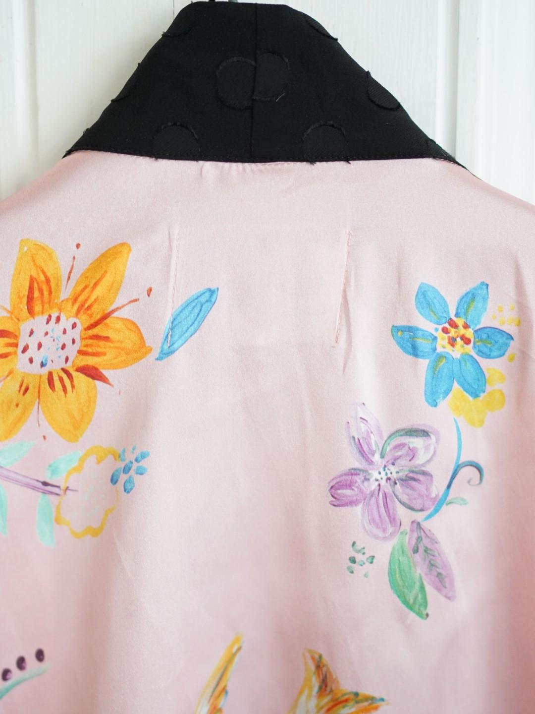 Unlogical Poem Vintage Tulle Illustration Print Silk  Kimono
