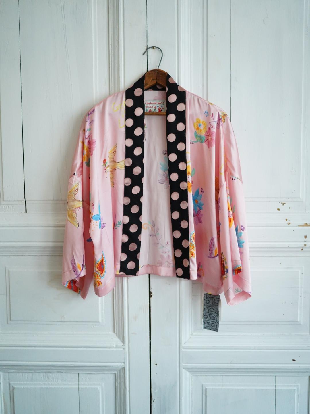 Unlogical Poem Polka Dot Tulle Illustration Print Silk  Kimono
