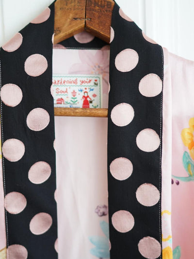Unlogical Poem Polka Dot Tulle Illustration Print Silk  Kimono