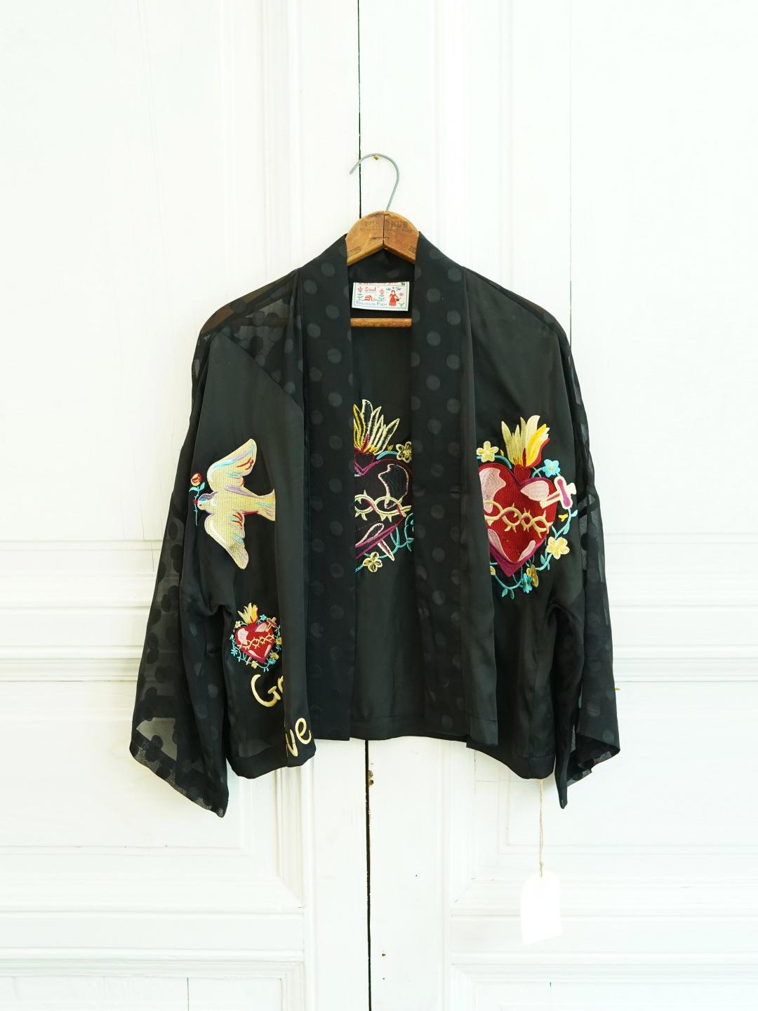 Unlogical Poem Hand-Painted Sacred Heart & Dove Embroidery Patchwork Dot  Kimono