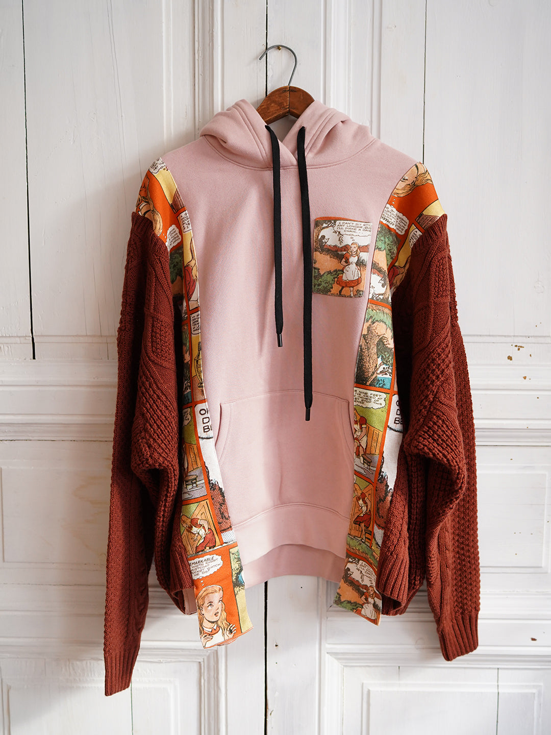 Unlogical Poem Alice in Wonderland Illustration Print Patchwork Knitted Pink Hoodie