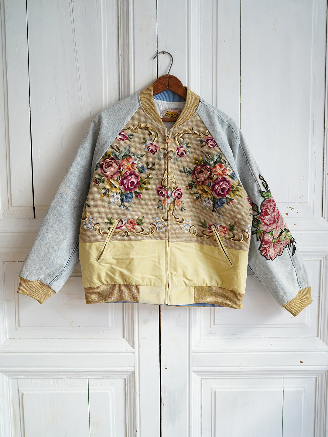 Unlogical Poem Flower Velvet Embroidery Patchwork DenimSouvenir Jacket